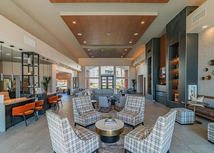 Cozy Near Stadium With Balcony-pool-gym-parking Apartment